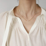 Rosa - Classic Style Thin Gold Necklace