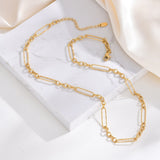 Johanna – Golden chain with elegant design