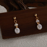Eva – Elegant Earrings with Pearls and Subtle Movement