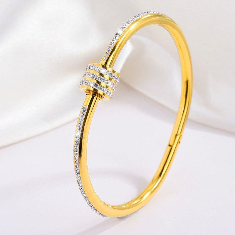 Green Tessandra Virelli Bracelet with Gold Details