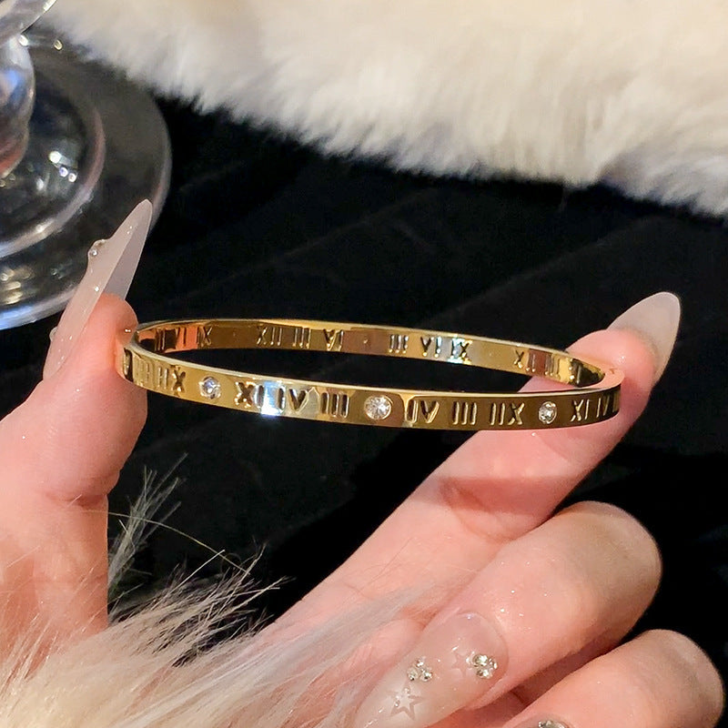 Julina Cavallaro Bracelet in Gold