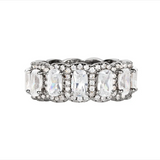 Leona – Diamond ring with three stunning rows.