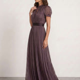 Flowy dress with lace collar