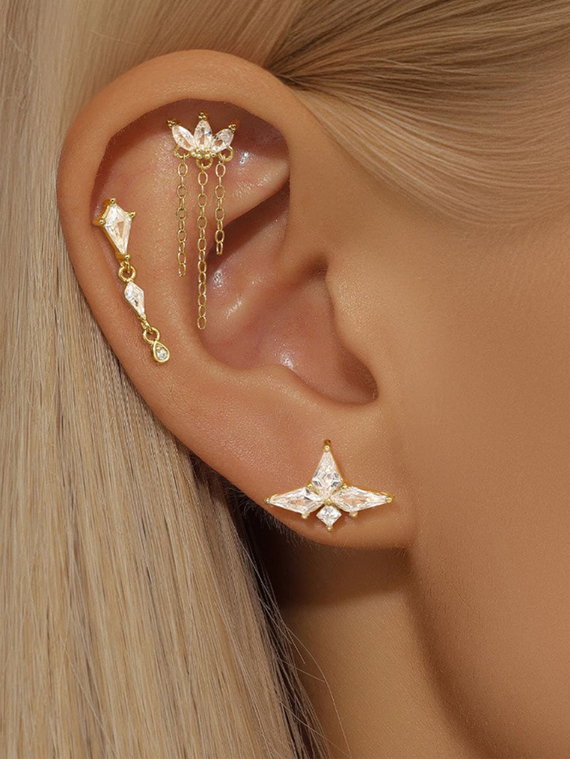 Leonie – Elegant Earrings with Subtle Shine.