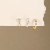 Greta-Luisa – Gold earrings with a touch of subtle elegance.