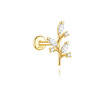 Elisa – Gold earrings with geometric design.