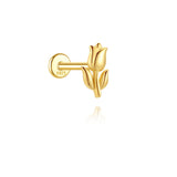 Elisa – Gold earrings with geometric design.