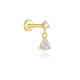Kateřina – Elegant gold earrings with a moving design.