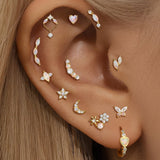Monika – Small earrings of elegant subtlety.