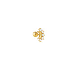 Carla – Gold earrings with an elegant curve.