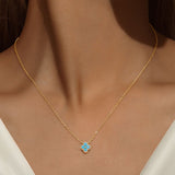 Marlena – Short silver necklace with geometric design