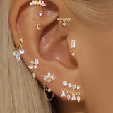 Miriam – Gold Earrings with Structured Design.