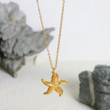 Francesca – Gold necklace with star-shaped pendant