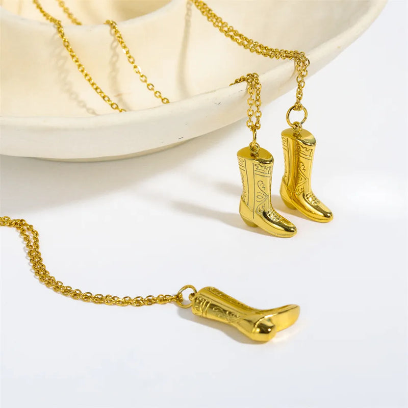 Jasmina – Gold necklace with personalized initial pendant