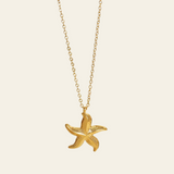 Francesca – Gold necklace with star-shaped pendant