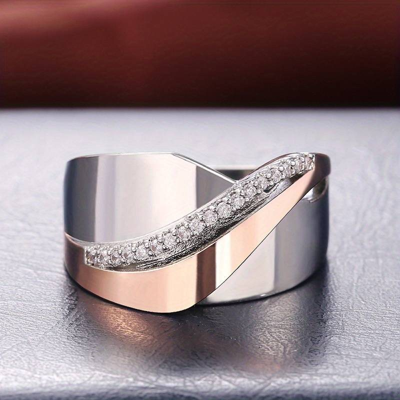 Vintage ring in rose gold and silver with zircon