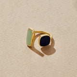 Pure – Singular ring with band