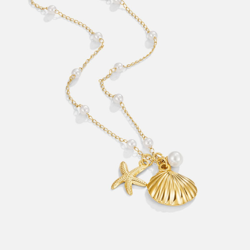 Livia – Gold Necklace with Drop Pendant