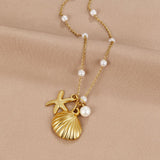 Livia – Gold Necklace with Drop Pendant