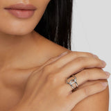 Helena – Silver ring with a sophisticated curved shape