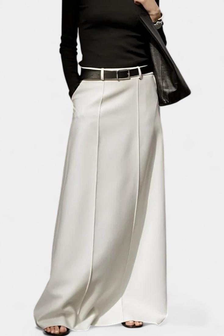 Ada H-Line Skirt with Modern Urban Style