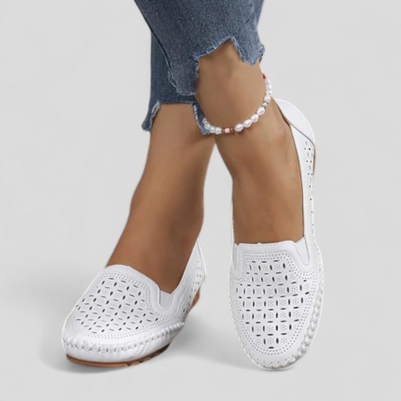Eulalia | Perforated Loafers