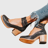 Megan | Vintage Refined Pumps
