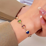 Exclusive bracelet with heart design
