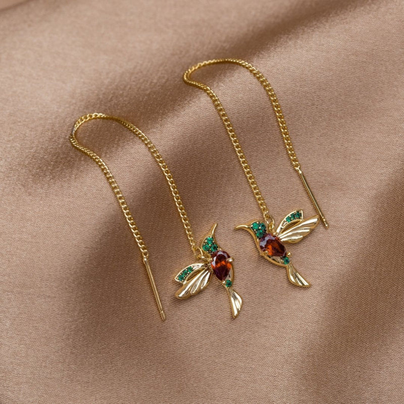 Gold rings with elegant pendant