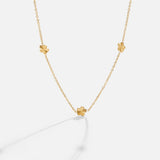 Kathrin – Necklace with subtle touches of color