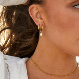 Elisa-Marie – Gold Earrings with Hanging Pearls.