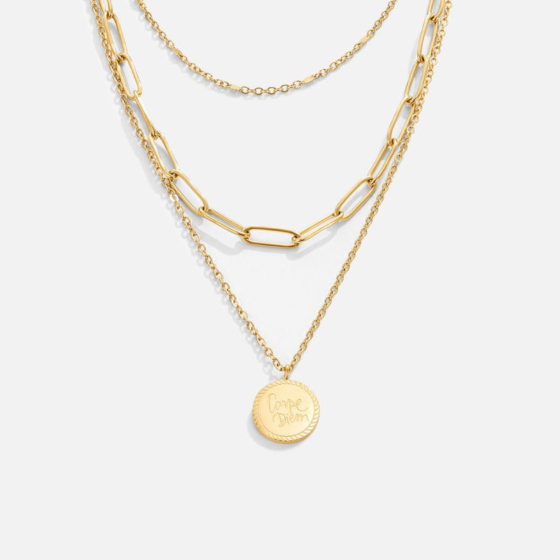 Elfriška – Double necklace with decorative coin-shaped pendant