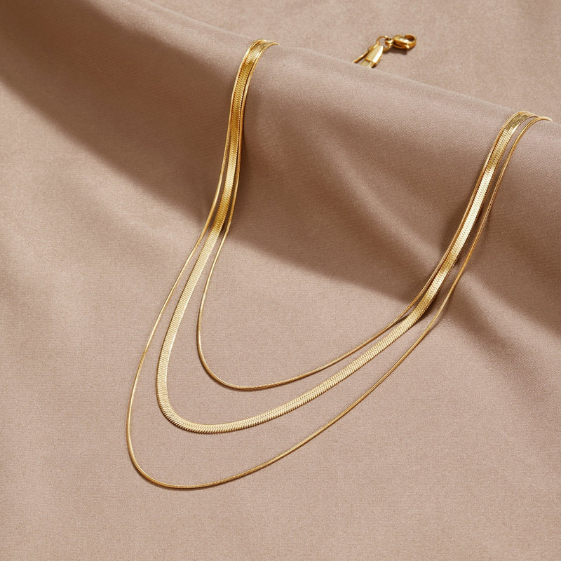 Antonie – Gold Multi-Layer Necklace with Elegant Design