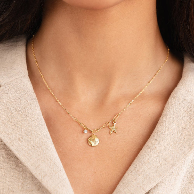 Anja – Gold collar adorned with pearls