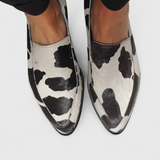 Elegant Macarena Loafers with Low Heel and Animal Print