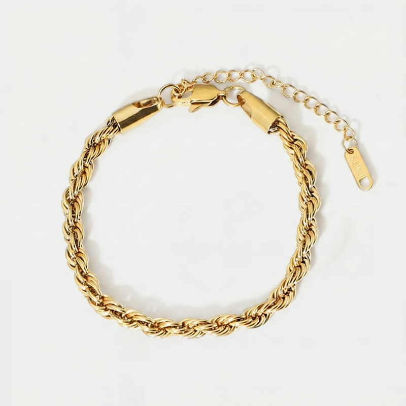 Lena – Gold bracelet with elegant cord design