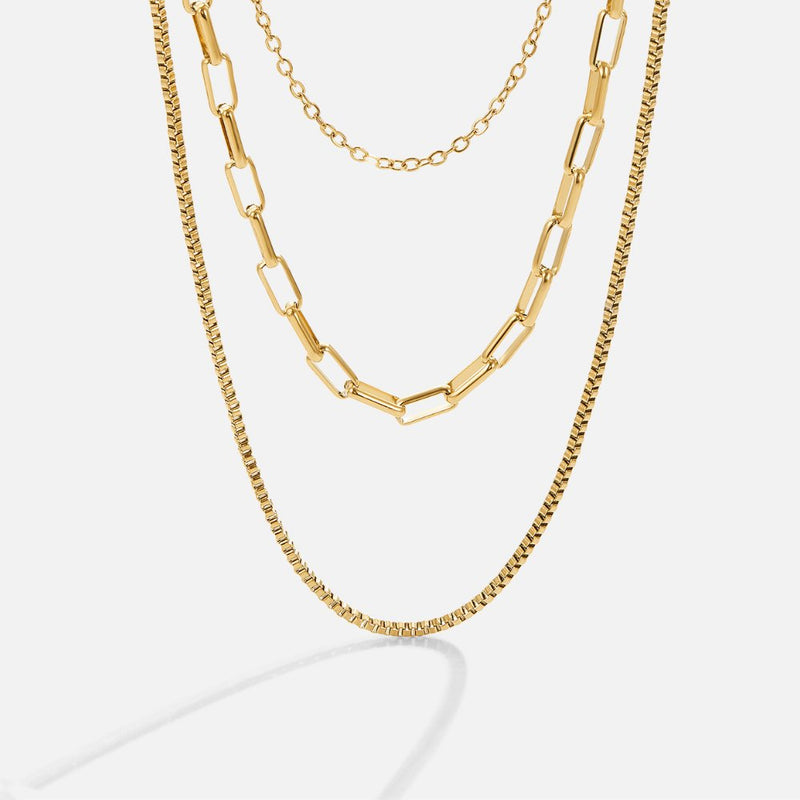 Amélie – Double gold necklace with structured design