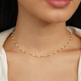 Milena – Short collar with a smooth design