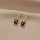 Annemarie – Silver Earrings with Elegant Drop Design