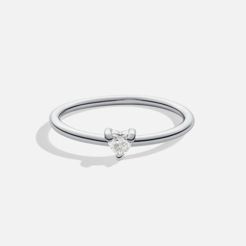 Carlotta – Delicate Silver Thin Ring