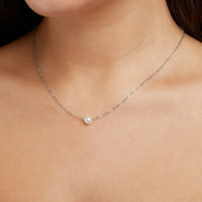 Hilda – Gold Necklace with Matte Effect