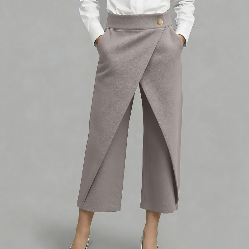 LOVE | Beige Casual Short Pants