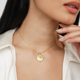Luisa – Elegant golden necklace with double heart