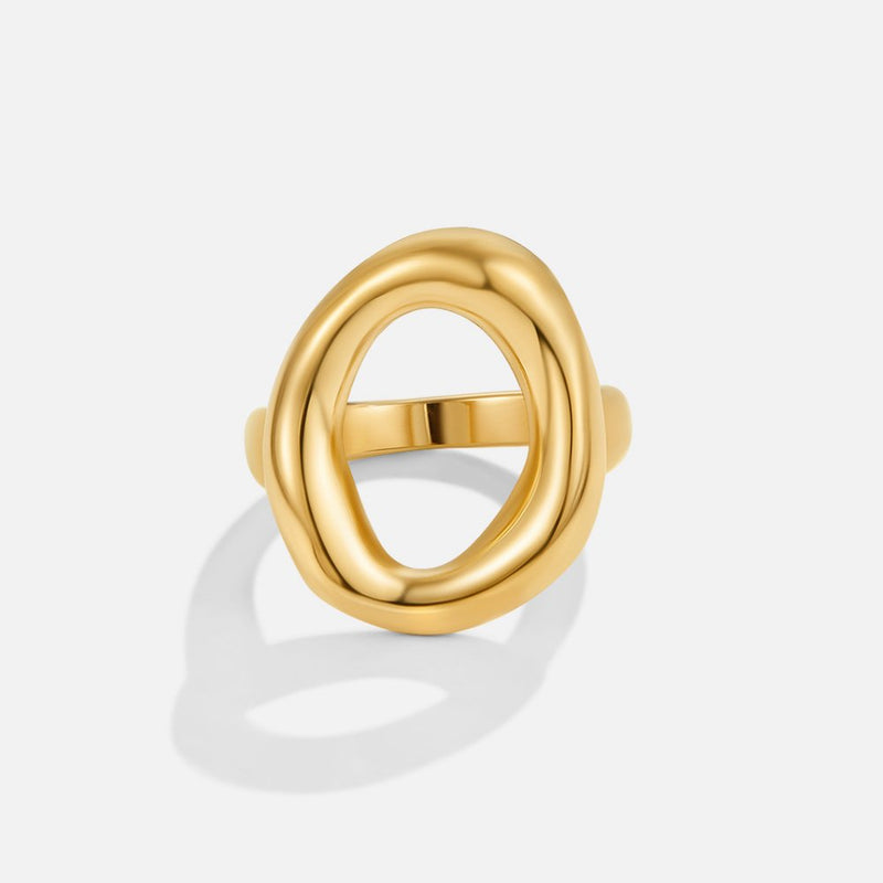Vina – Handcrafted Gold Ring